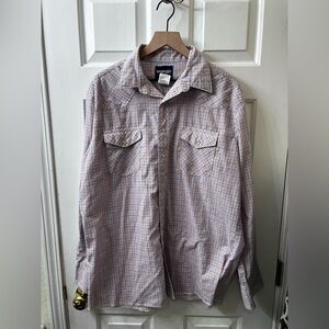 Classic pearl snap wrangler long sleeve shirt